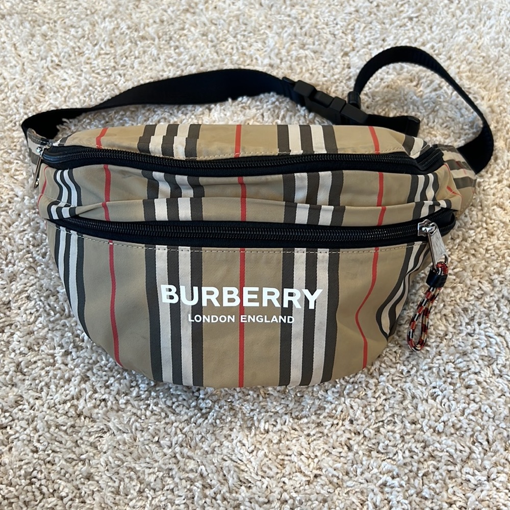 Burberry Vintage Belt Bag